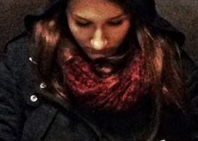 Lecture (série Voisins, voisines)